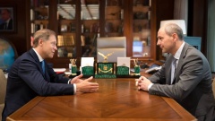 Рабочая встреча с первым вице-премьером России Денисом Мантуровым