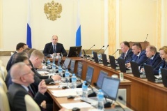 На заседании правительства Свердловской области приняли ряд постановлений.